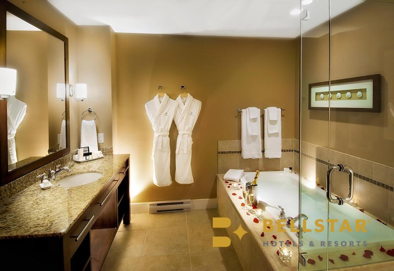 One-Bedroom Suite - Water Front